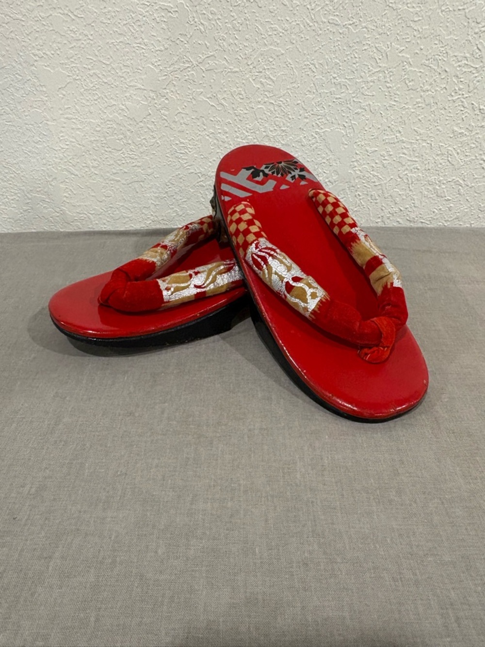 Vintage Japanese Okobo Geta Clogs Hand Painted Maiko Bell Shoes Folk Art Decor